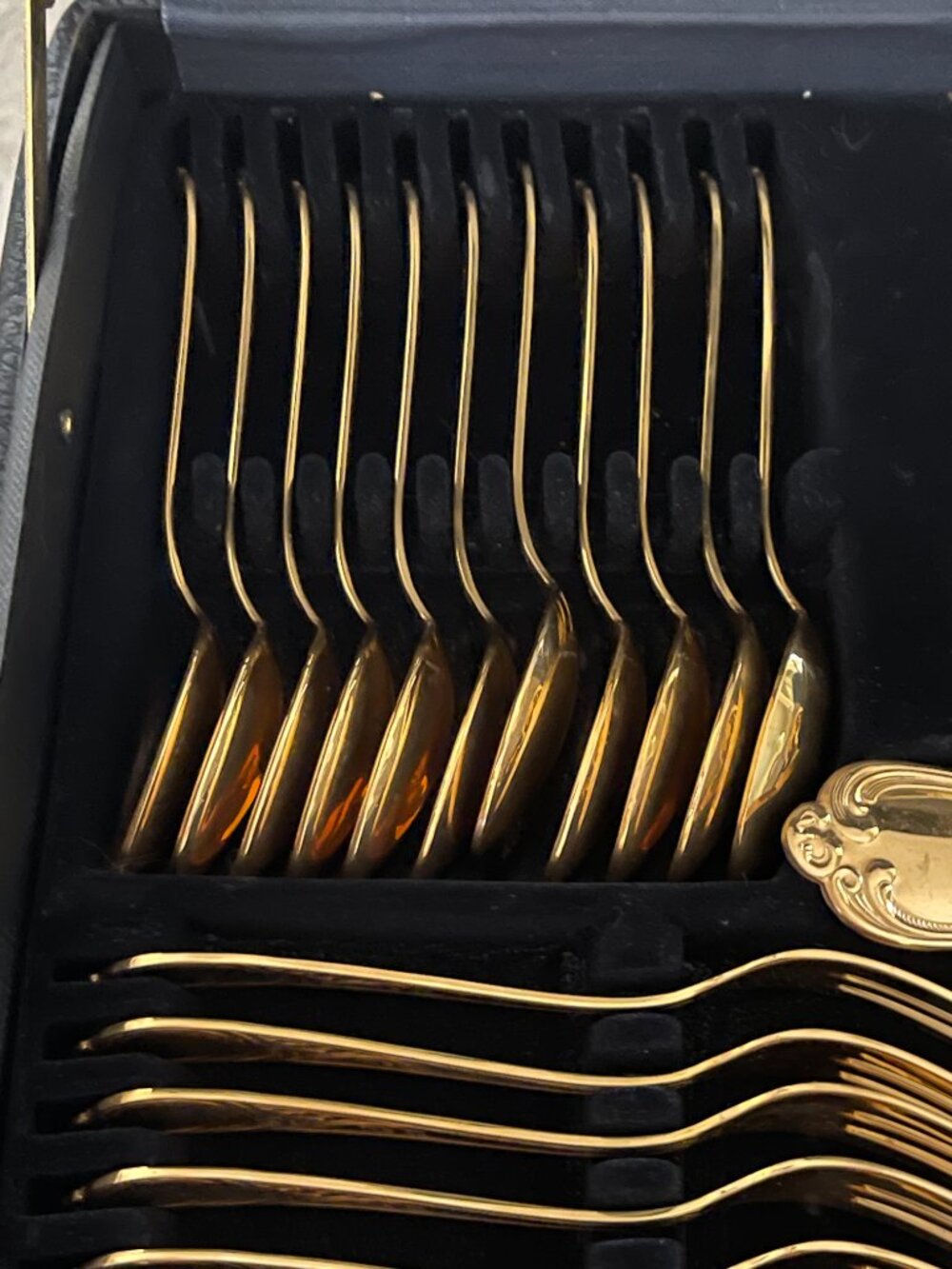 Soligen Gold Flatware Cutlery Full Set 70 Pc Germany Vintage In Case Used Once - Picture 7 of 15